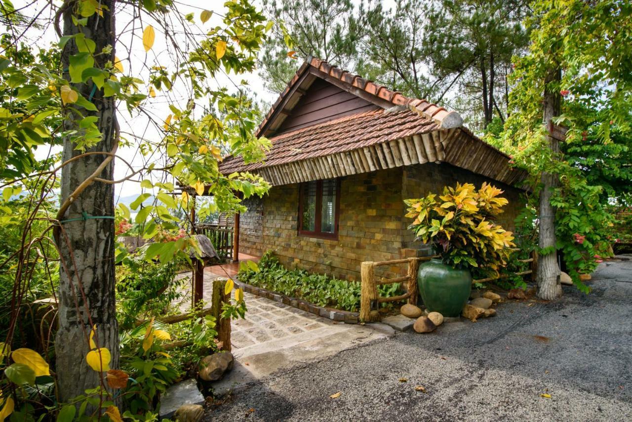Sankofa Village Hill Resort&Spa Hue Exteriör bild