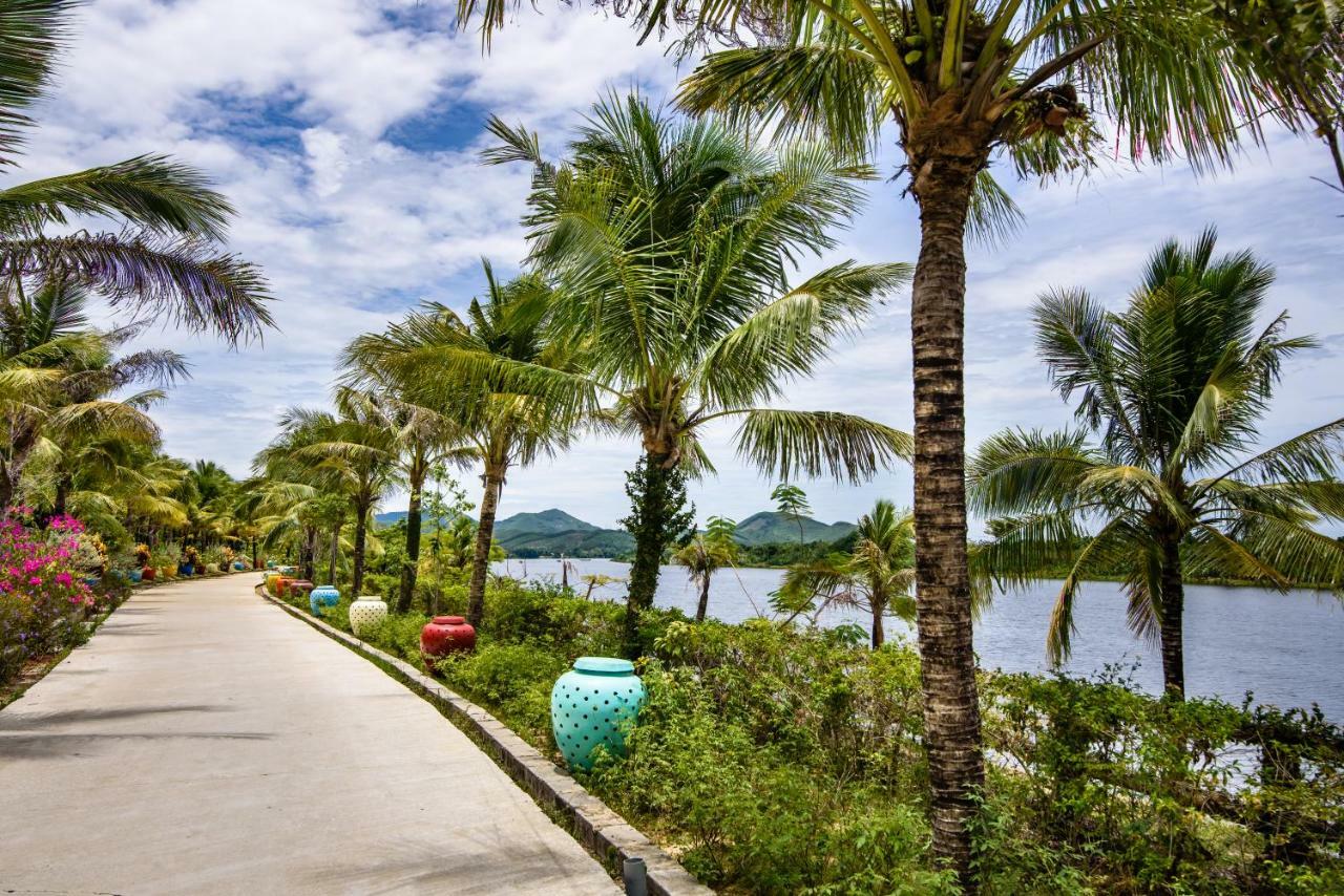 Sankofa Village Hill Resort&Spa Hue Exteriör bild